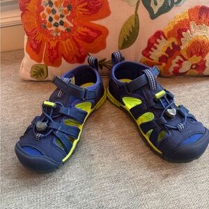Boys Blue Keen sandals, size 12. Brand new with box